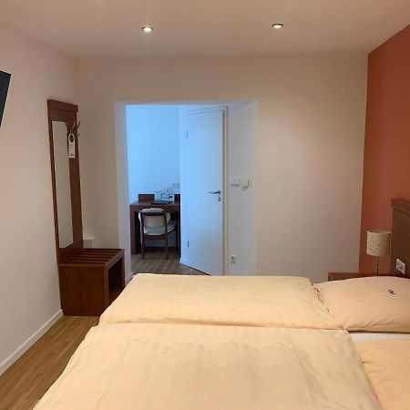 Hotel Restaurant Zur Post Wuppertal Zewnętrze zdjęcie