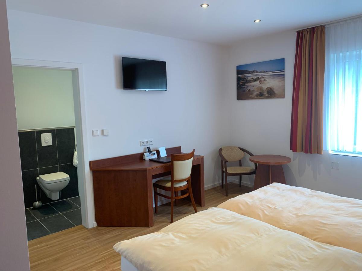Hotel Restaurant Zur Post Wuppertal Zewnętrze zdjęcie